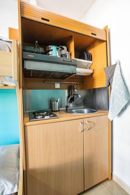 Cozy Corner Apartment Thessaloniki